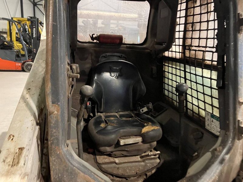 Rataslaadur Bobcat S590: pilt 8 Rataslaadur Bobcat S590: pilt 8
