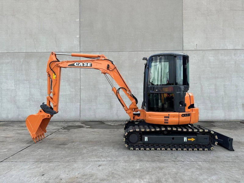 Case CX55B - Lintekskavaator: pilt 2 Case CX55B - Lintekskavaator: pilt 2