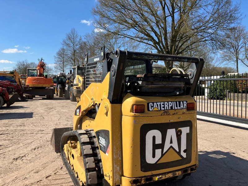 Caterpillar 259B - Roomiklaadur: pilt 3 Caterpillar 259B - Roomiklaadur: pilt 3