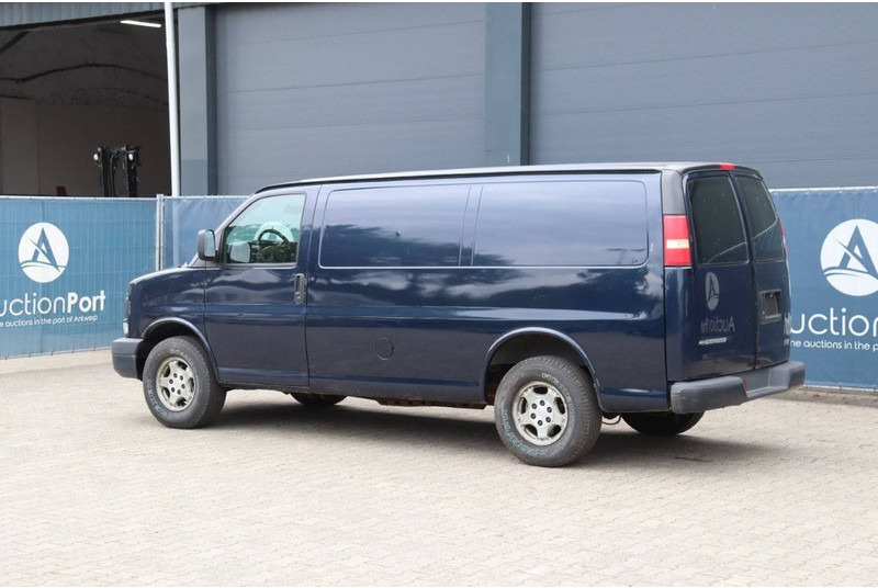 Chevrolet Express Cargo Van - Kaubik: pilt 3 Chevrolet Express Cargo Van - Kaubik: pilt 3