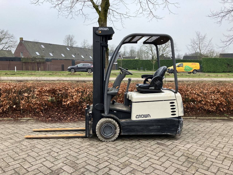 Crown SC4220 - Elektritõstuk: pilt 2 Crown SC4220 - Elektritõstuk: pilt 2