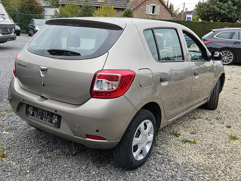 Dacia Sandero (II) 1.2 - Sedaan: pilt 2 Dacia Sandero (II) 1.2 - Sedaan: pilt 2