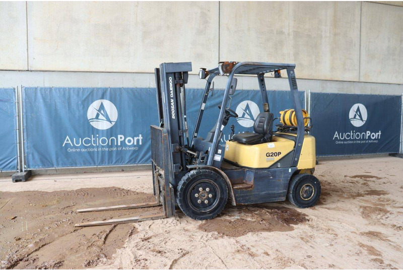 Daewoo-Doosan G20P-3 - Gaasitõstuk: pilt 1 Daewoo-Doosan G20P-3 - Gaasitõstuk: pilt 1