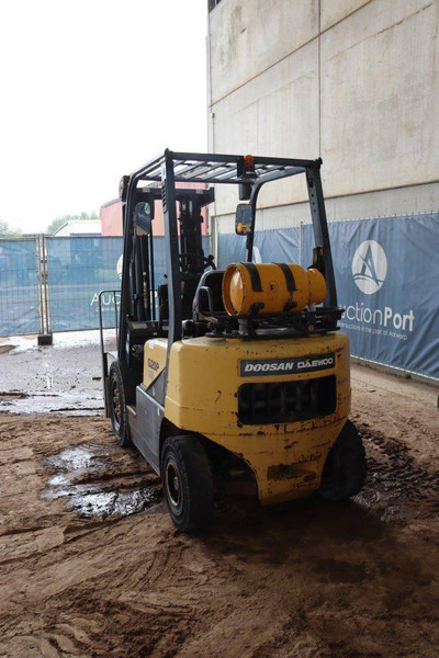 Daewoo-Doosan G20P-3 - Gaasitõstuk: pilt 4 Daewoo-Doosan G20P-3 - Gaasitõstuk: pilt 4