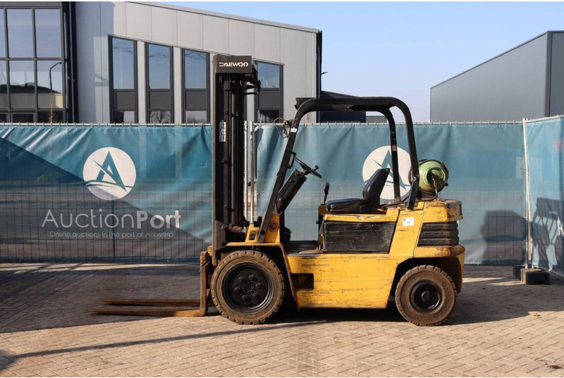 Daewoo G25S - Gaasitõstuk: pilt 2 Daewoo G25S - Gaasitõstuk: pilt 2