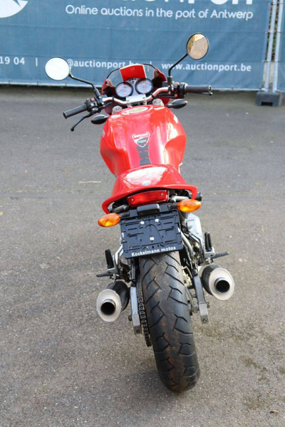 Ducati Monster 600 - Mootorratas: pilt 5 Ducati Monster 600 - Mootorratas: pilt 5