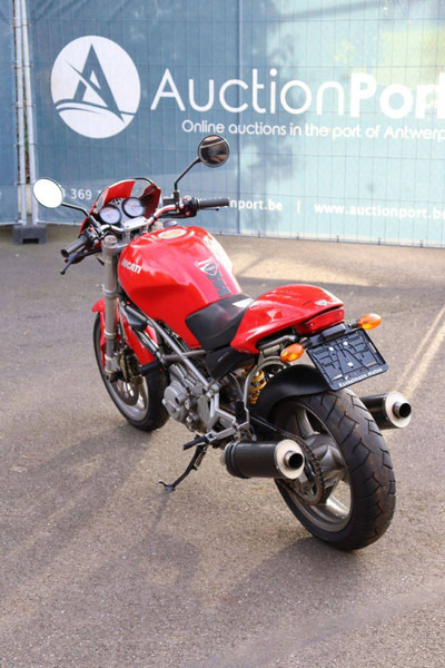 Ducati Monster 600 - Mootorratas: pilt 4 Ducati Monster 600 - Mootorratas: pilt 4