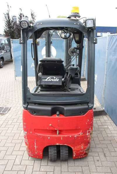 Fenwick-Linde E16H-02 - Elektritõstuk: pilt 4 Fenwick-Linde E16H-02 - Elektritõstuk: pilt 4