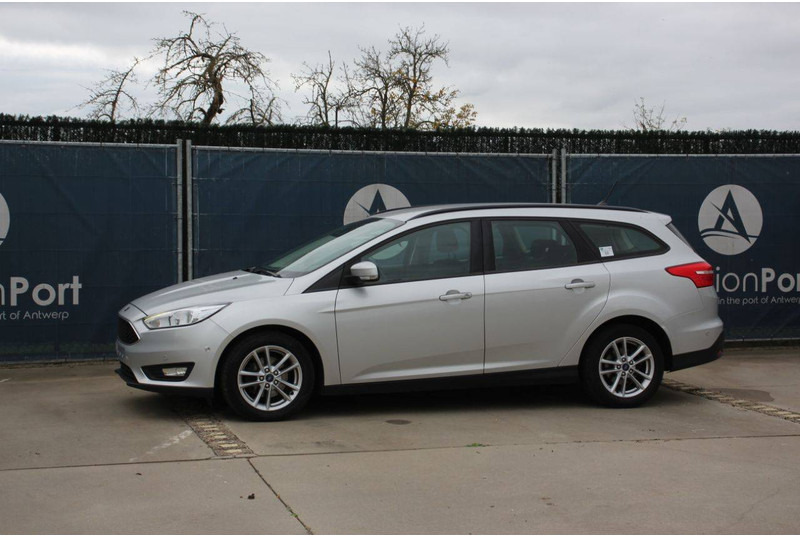 Ford Focus - Sedaan: pilt 1 Ford Focus - Sedaan: pilt 1