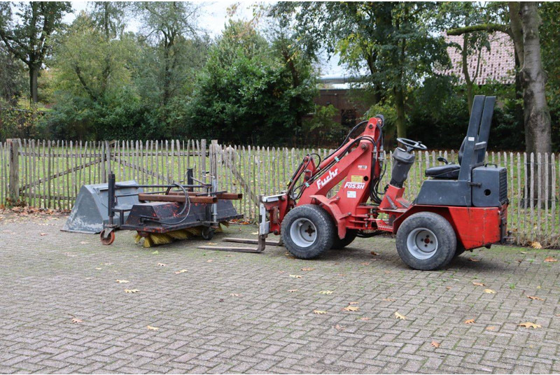 Fuchs F853H - Rataslaadur: pilt 3 Fuchs F853H - Rataslaadur: pilt 3