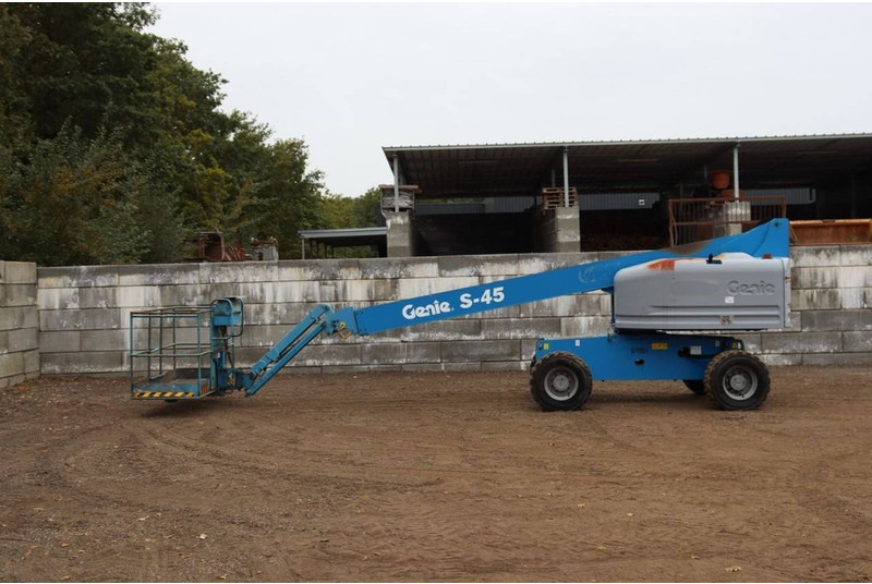 Genie S-45 - Teleskooppoom: pilt 2 Genie S-45 - Teleskooppoom: pilt 2