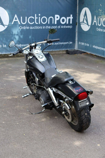 Harley-Davidson Dyna Fat Bob - Mootorratas: pilt 5 Harley-Davidson Dyna Fat Bob - Mootorratas: pilt 5