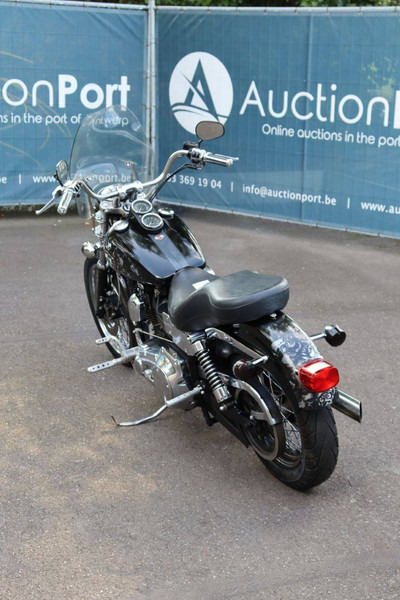 Harley-Davidson Dyna Low Rider - Mootorratas: pilt 4 Harley-Davidson Dyna Low Rider - Mootorratas: pilt 4