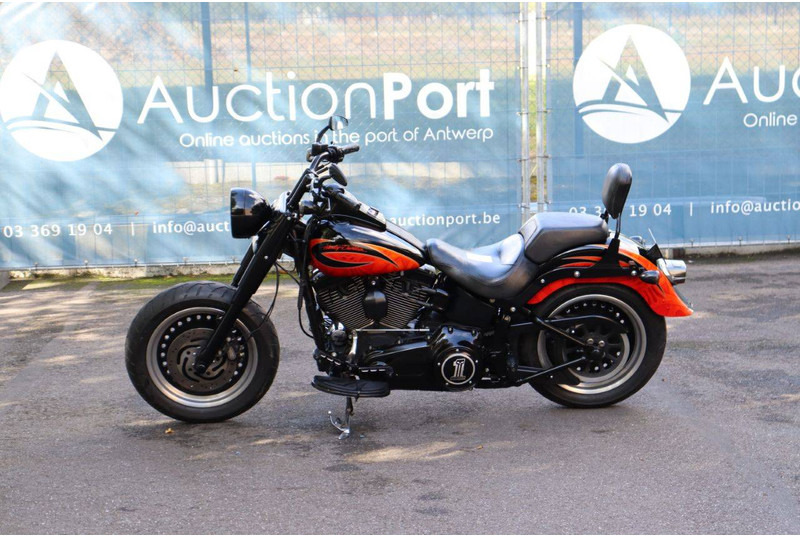 Harley-Davidson Fat Boy Low - Mootorratas: pilt 1 Harley-Davidson Fat Boy Low - Mootorratas: pilt 1