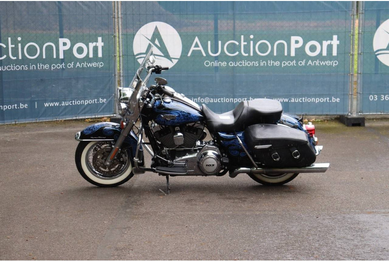 Harley-Davidson Road King Classic - Mootorratas: pilt 2 Harley-Davidson Road King Classic - Mootorratas: pilt 2