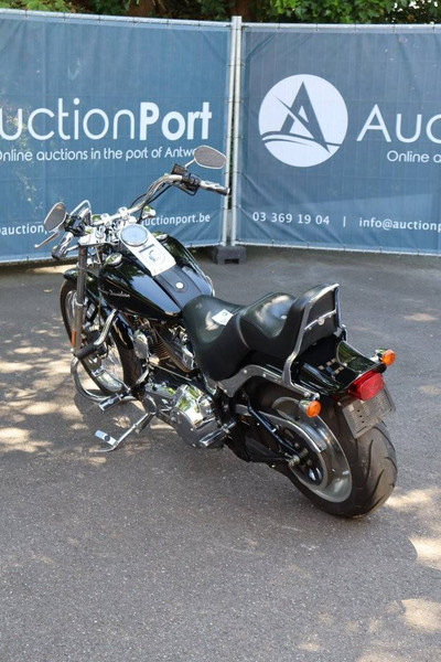Harley-Davidson Softail Custom - Mootorratas: pilt 4 Harley-Davidson Softail Custom - Mootorratas: pilt 4