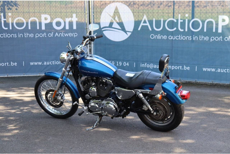 Harley-Davidson Sporster XL1200 Custom - Mootorratas: pilt 3 Harley-Davidson Sporster XL1200 Custom - Mootorratas: pilt 3