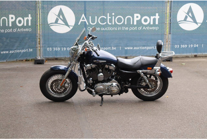 Harley-Davidson Sportster XL 1200 Custom - Mootorratas: pilt 1 Harley-Davidson Sportster XL 1200 Custom - Mootorratas: pilt 1
