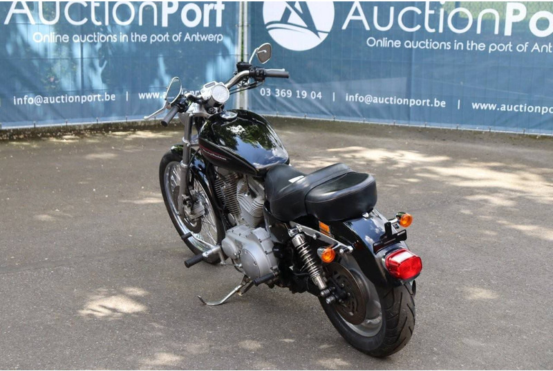 Harley-Davidson Sportster XL883 - Mootorratas: pilt 4 Harley-Davidson Sportster XL883 - Mootorratas: pilt 4