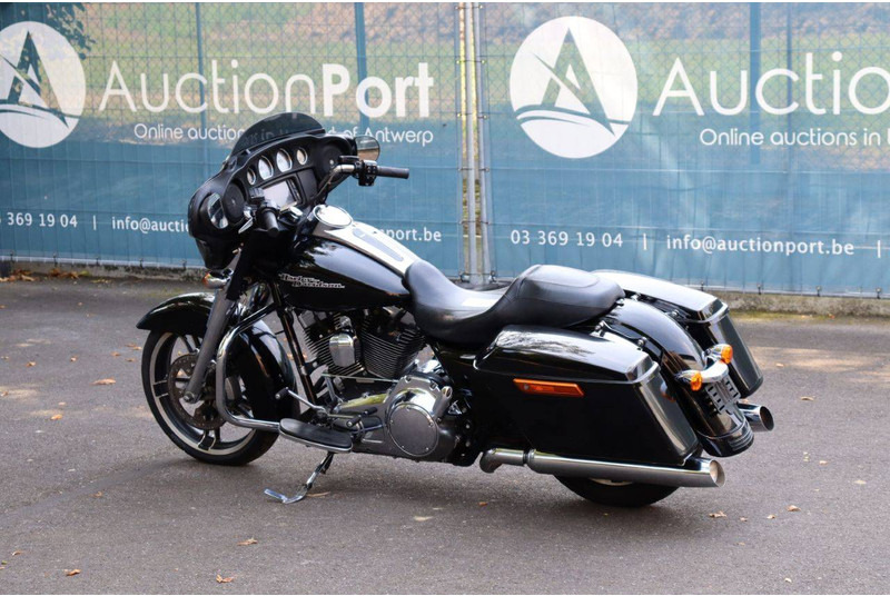 Harley-Davidson Street Glide - Mootorratas: pilt 3 Harley-Davidson Street Glide - Mootorratas: pilt 3