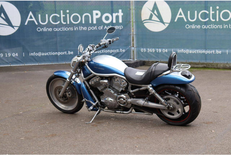 Harley-Davidson V-ROD VRSC - Mootorratas: pilt 3 Harley-Davidson V-ROD VRSC - Mootorratas: pilt 3