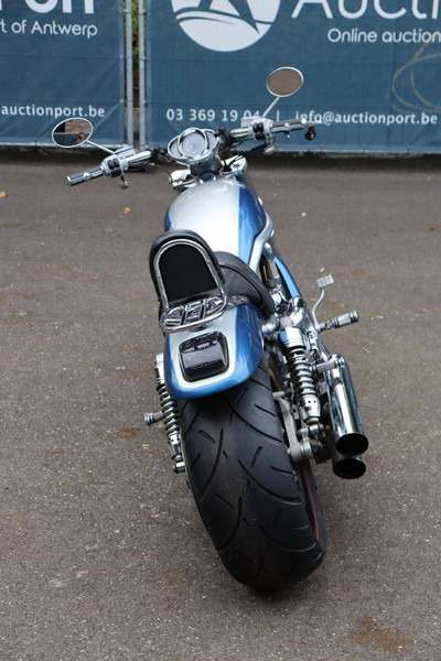 Harley-Davidson V-ROD VRSC - Mootorratas: pilt 5 Harley-Davidson V-ROD VRSC - Mootorratas: pilt 5