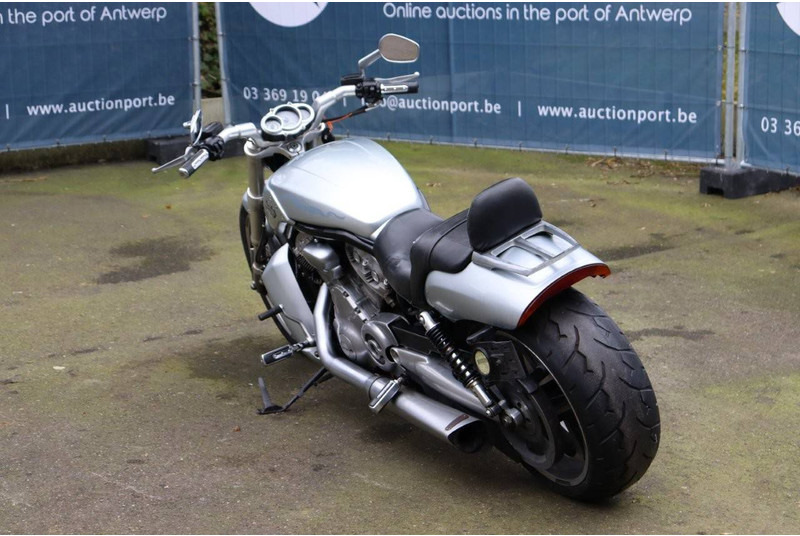 Harley-Davidson V-Rod Muscle - Mootorratas: pilt 4 Harley-Davidson V-Rod Muscle - Mootorratas: pilt 4