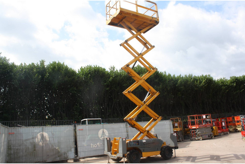 Käärlift Haulotte COMPACT 12DX: pilt 17