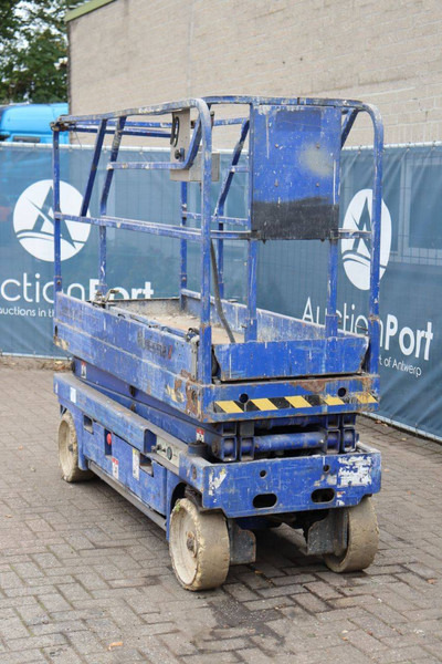 Haulotte Compact 8 - Käärlift: pilt 4 Haulotte Compact 8 - Käärlift: pilt 4