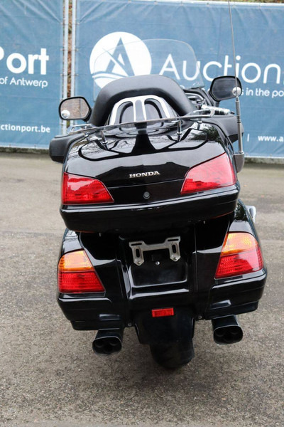 Honda GL1800 - Mootorratas: pilt 5 Honda GL1800 - Mootorratas: pilt 5