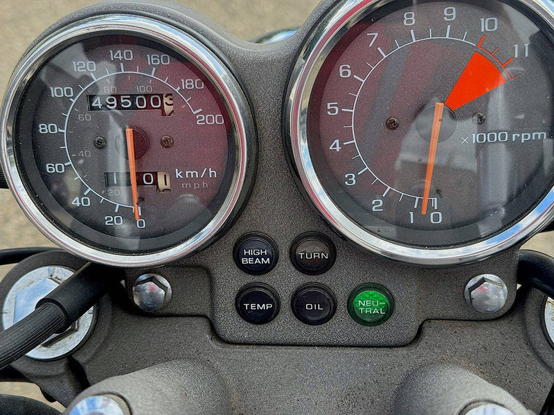 Honda Magna VF750C - Mootorratas: pilt 5 Honda Magna VF750C - Mootorratas: pilt 5