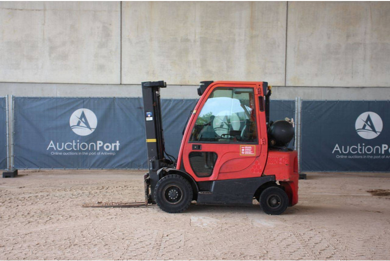 Hyster H2.5FT - Gaasitõstuk: pilt 2 Hyster H2.5FT - Gaasitõstuk: pilt 2