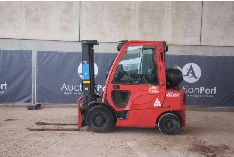 Hyster H2.5FT - Gaasitõstuk: pilt 2 Hyster H2.5FT - Gaasitõstuk: pilt 2