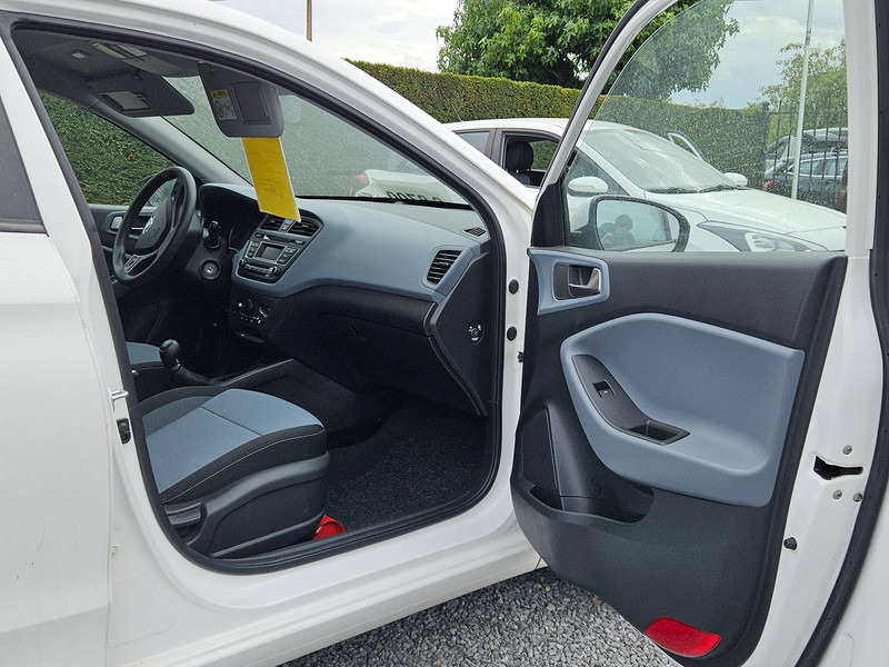 Hyundai i20 1.2 - Sedaan: pilt 3 Hyundai i20 1.2 - Sedaan: pilt 3