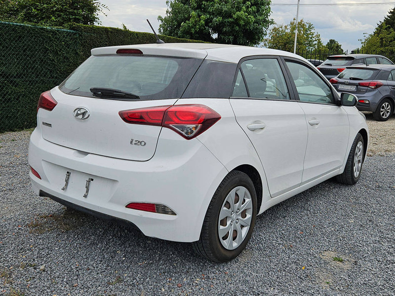 Hyundai i20 1.2 - Sedaan: pilt 2 Hyundai i20 1.2 - Sedaan: pilt 2