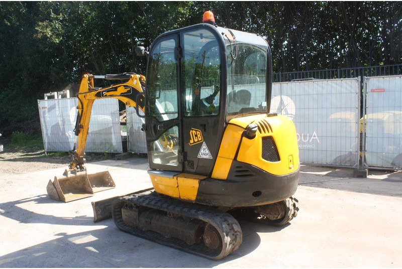 JCB 8026CTS - Lintekskavaator: pilt 2 JCB 8026CTS - Lintekskavaator: pilt 2