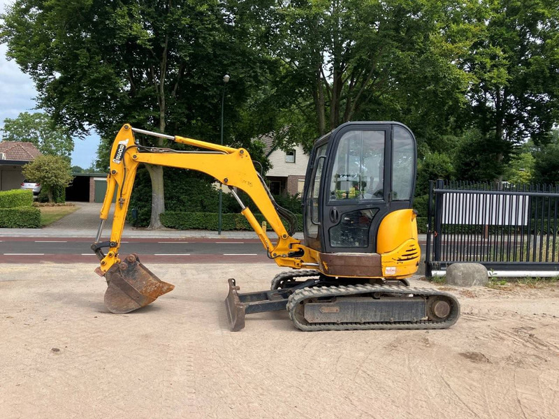 JCB 8032 - Lintekskavaator: pilt 1 JCB 8032 - Lintekskavaator: pilt 1