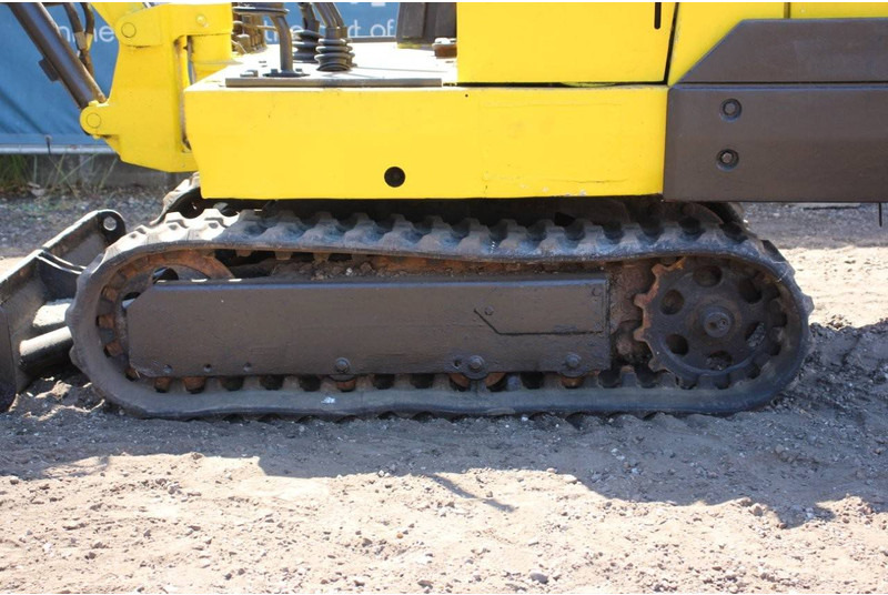 Miniekskavaator JCB: pilt 17