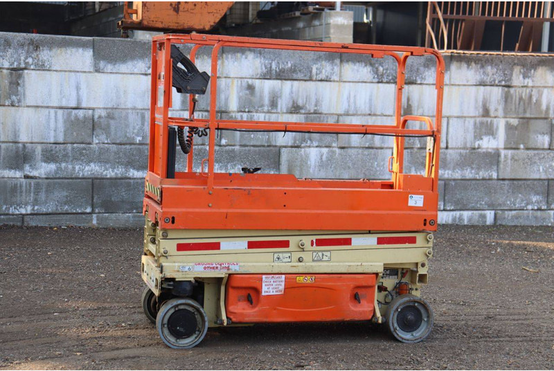 JLG 1930 ES - Käärlift: pilt 1 JLG 1930 ES - Käärlift: pilt 1