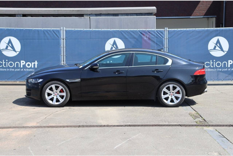 Jaguar XE - Sedaan: pilt 2 Jaguar XE - Sedaan: pilt 2