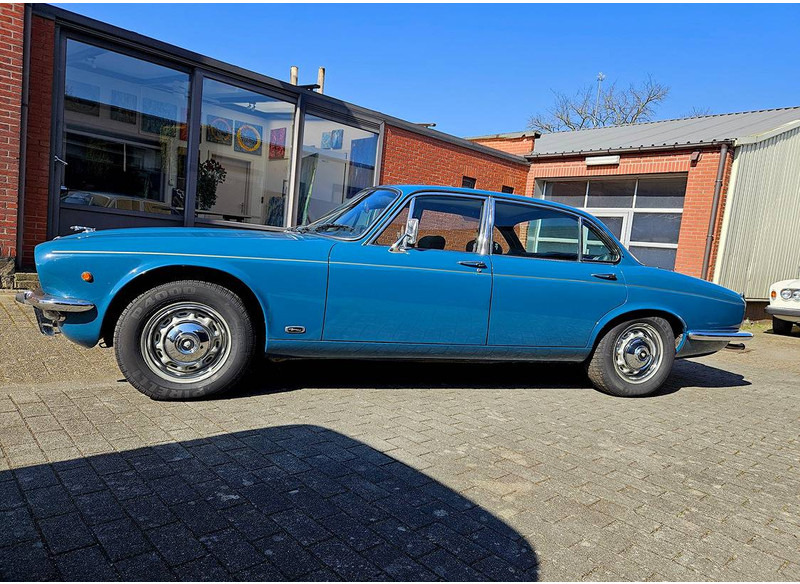 Jaguar XJ 4.2 Manual 4-Speed Overdrive - Auto: pilt 2 Jaguar XJ 4.2 Manual 4-Speed Overdrive - Auto: pilt 2