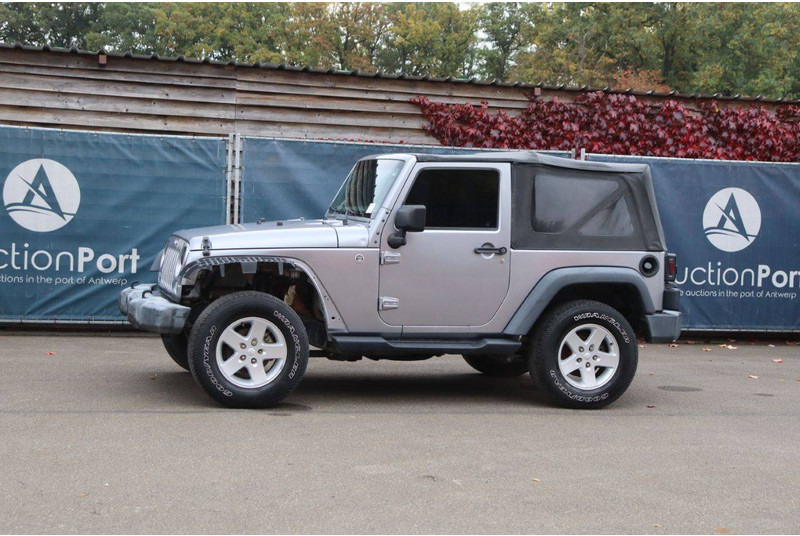 Jeep Wrangler Sport - Maastur: pilt 1 Jeep Wrangler Sport - Maastur: pilt 1