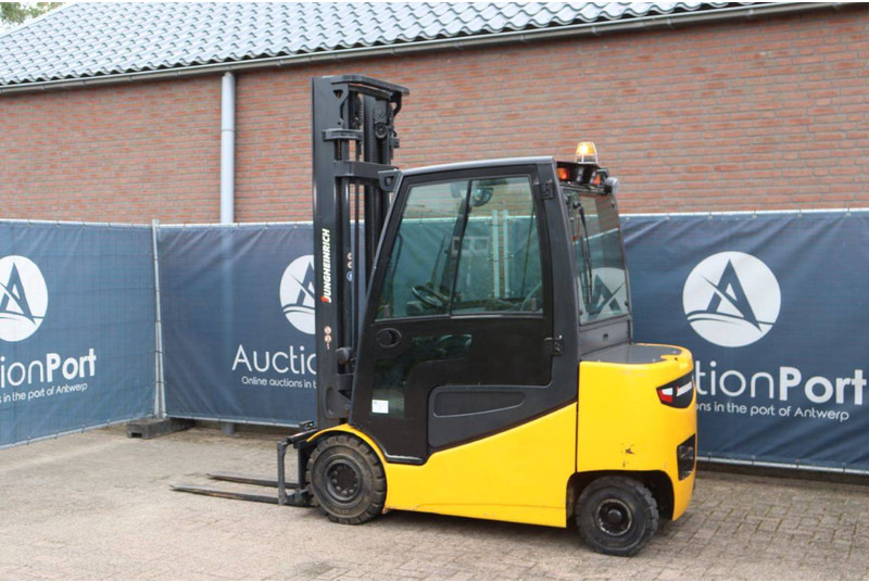 Jungheinrich EFG 425s - Elektritõstuk: pilt 3 Jungheinrich EFG 425s - Elektritõstuk: pilt 3