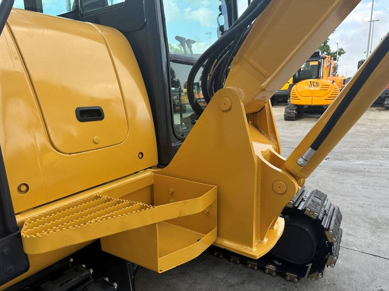 Lintekskavaator Komatsu PC56-7: pilt 13
