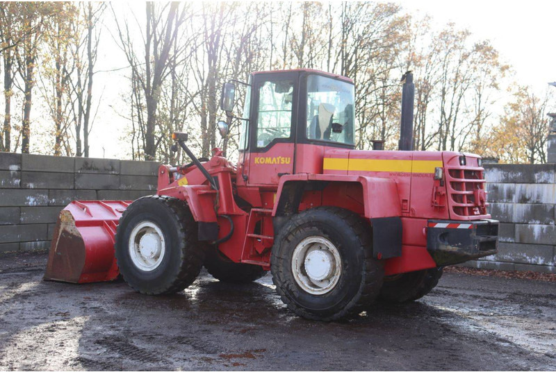 Komatsu WA 270-3 - Rataslaadur: pilt 3 Komatsu WA 270-3 - Rataslaadur: pilt 3