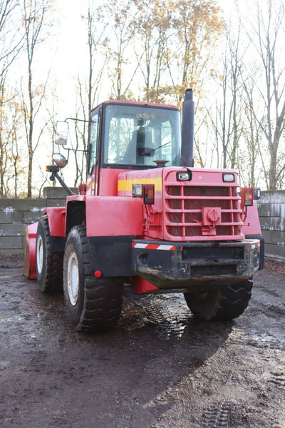 Komatsu WA 270-3 - Rataslaadur: pilt 4 Komatsu WA 270-3 - Rataslaadur: pilt 4