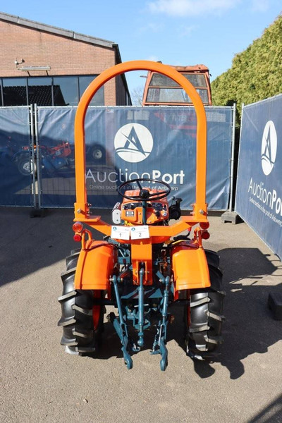 Kubota B5000 - Traktor: pilt 4 Kubota B5000 - Traktor: pilt 4