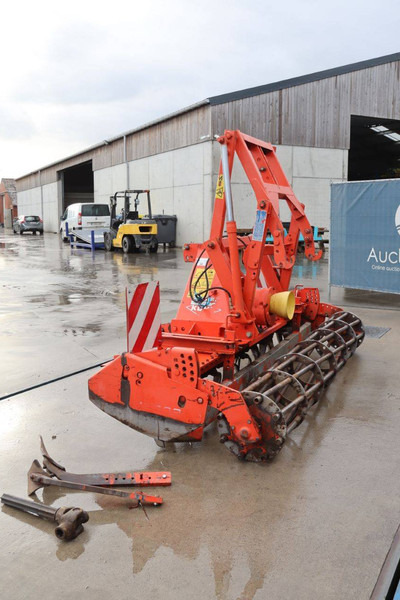 Kuhn HRB302D - Maaharimisseadmed: pilt 5 Kuhn HRB302D - Maaharimisseadmed: pilt 5