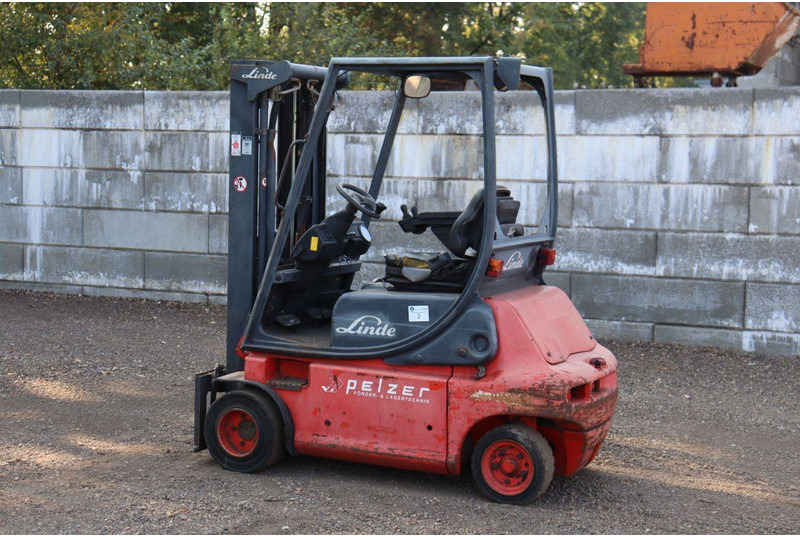 Linde E20P-02 - Elektritõstuk: pilt 3 Linde E20P-02 - Elektritõstuk: pilt 3