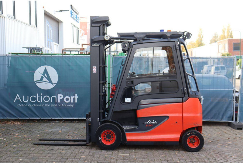 Linde E30H-01/600 - Elektritõstuk: pilt 2 Linde E30H-01/600 - Elektritõstuk: pilt 2